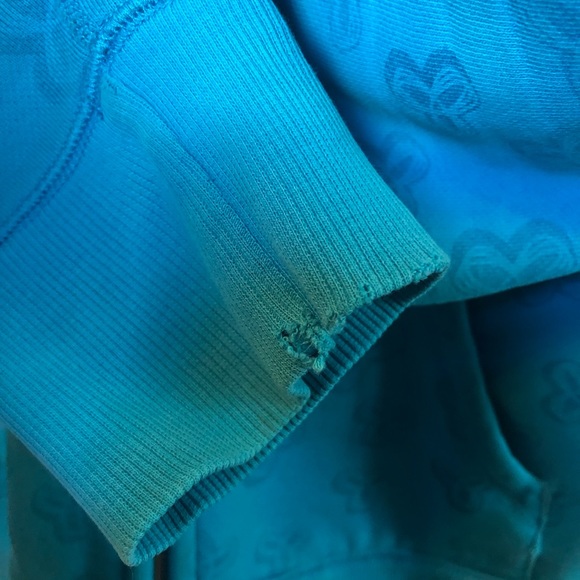 Aritzia TNA hooded zip-up sweater - Picture 10 of 12